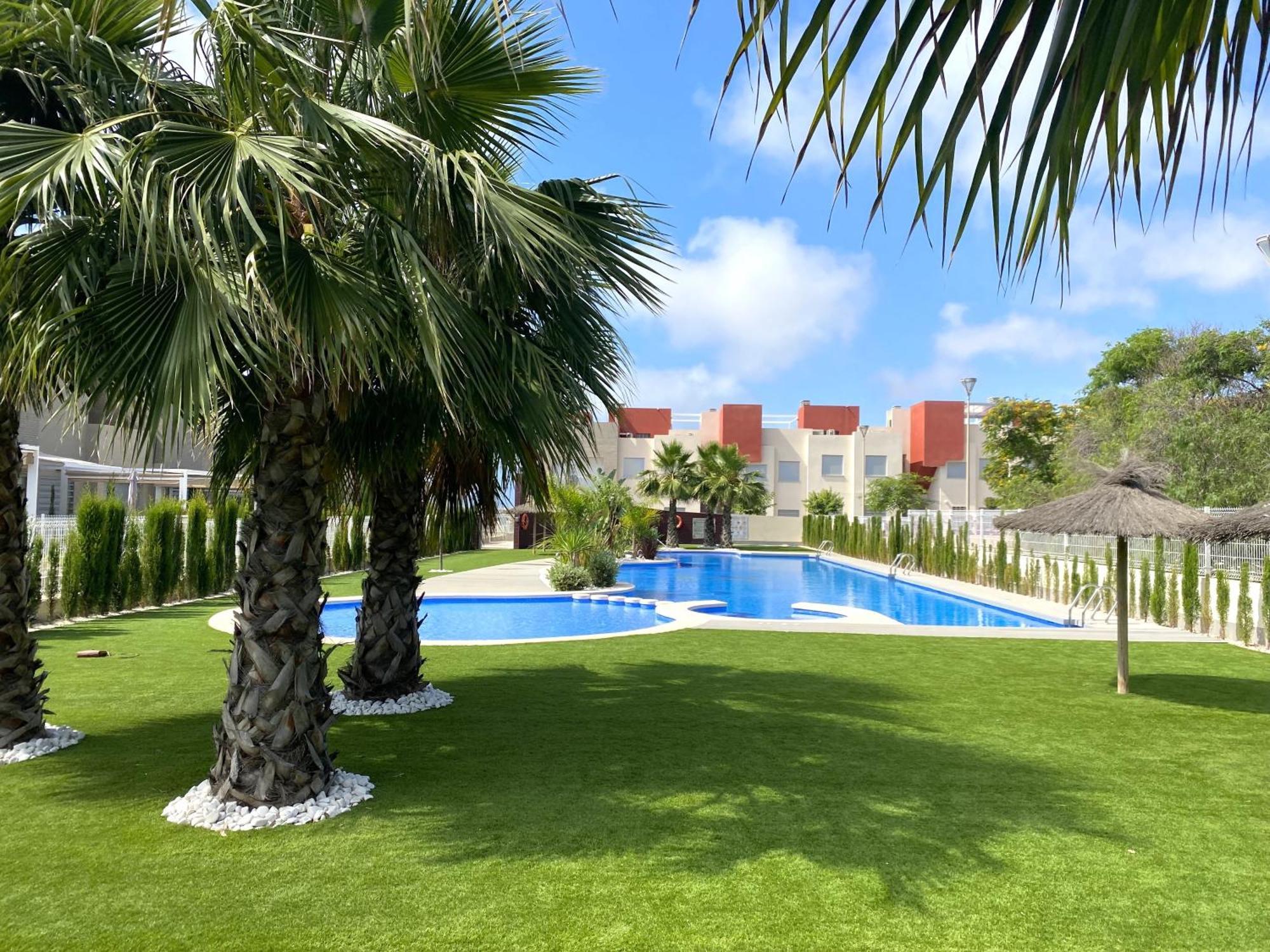 Magnifico Apartamento De Planta Alta La Isla 또레비에하 외부 사진